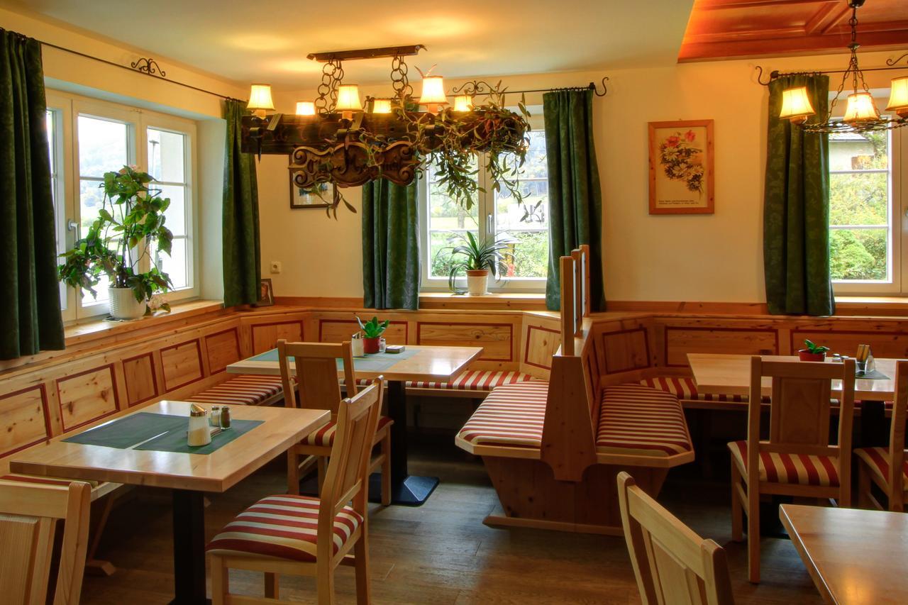 Landgasthof Zum Betenmacher Thalgau Esterno foto
