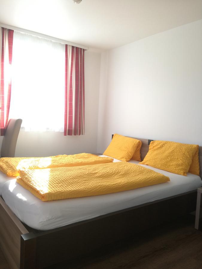 Landgasthof Zum Betenmacher Thalgau Esterno foto