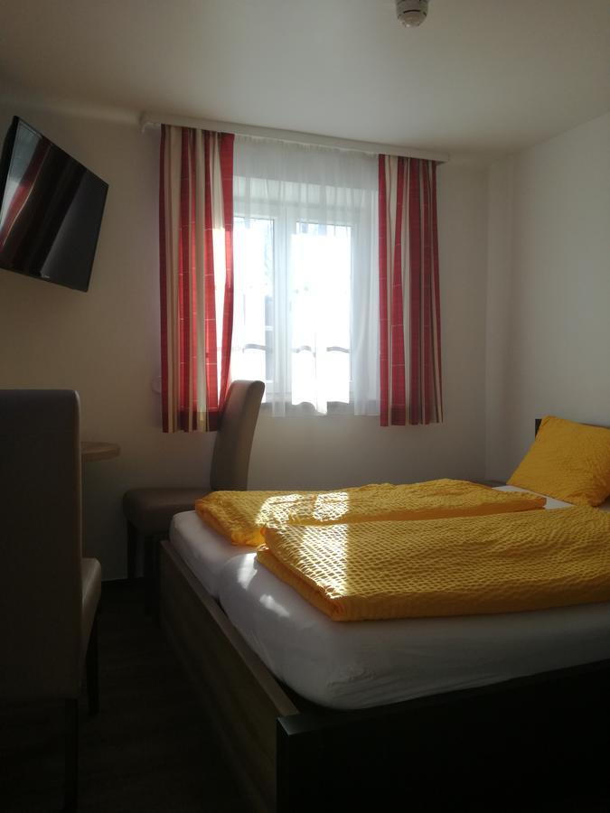 Landgasthof Zum Betenmacher Thalgau Esterno foto
